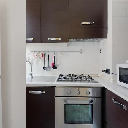Apartment Guesthost - M1 Pasteur With Balcony
